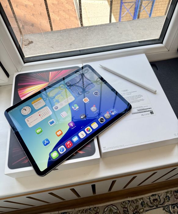 iPad Pro 11" M1 Gray 128GB +Sim