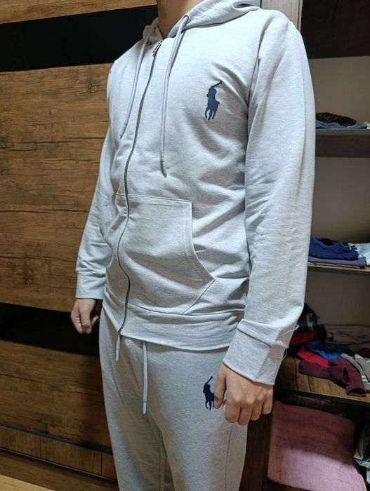 Костюмы в наличии