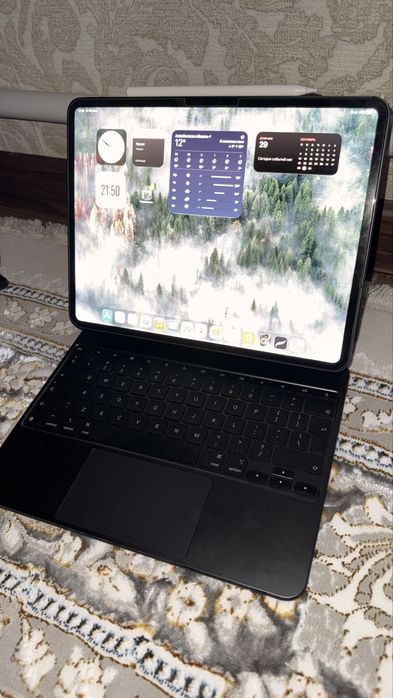 Клавиатура Magic Keyboard для iPad Pro 13 М4, М5
