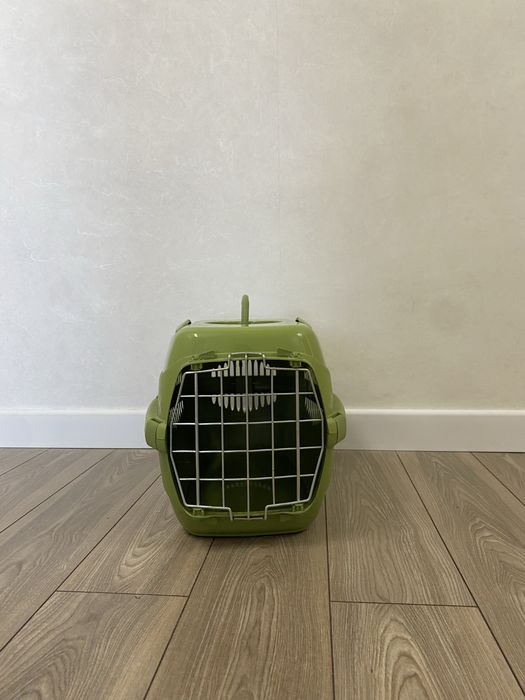 Продам переноску для животных