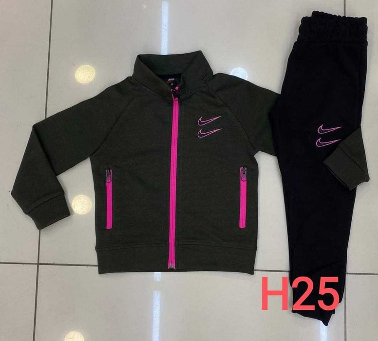 Детски екип за момче и момиче