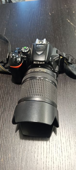 Aparat Foto DSLR Nikon D5600 Kit 18-140mm f/3.5-5.6G ED VR – Stare  Bună