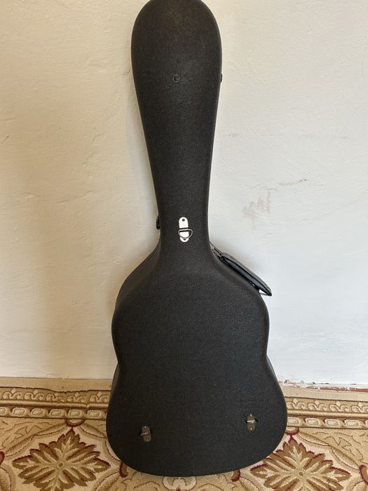 Распродажа! Кейс для гитаты