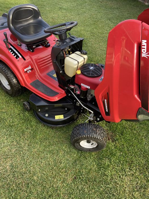 Tractoraș  gazon MTD RN 145