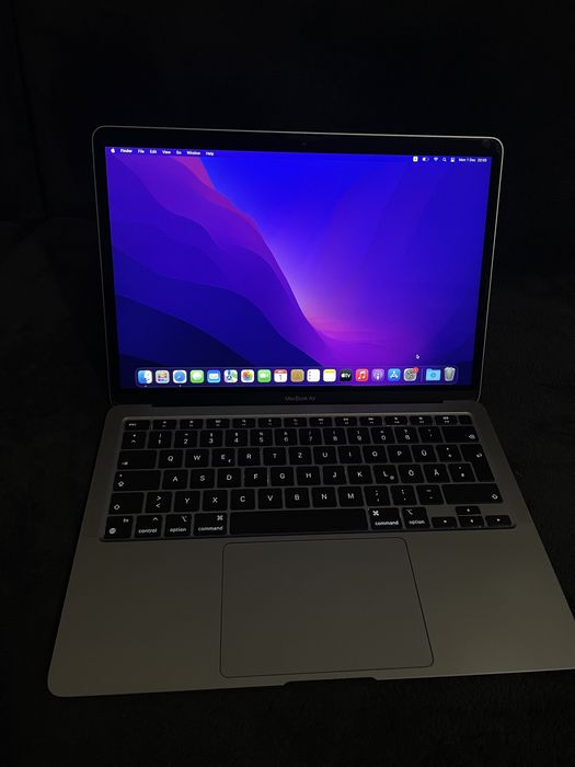 MacBook Air M1 2020