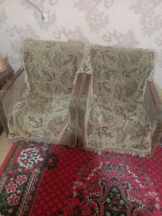 Диван кровать и кресла