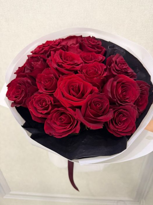 Продам букеты тюльпанов и роз