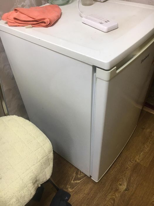 Морозильник продам