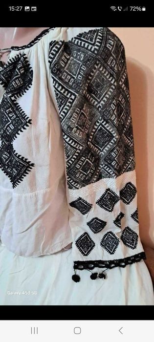 Costum popular / traditional Banat femei. Valnic