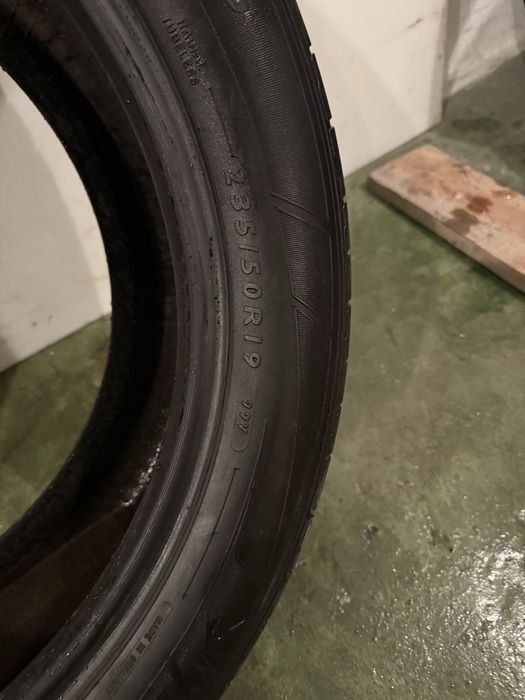 Летни гуми Dunlop 235 50 19 2 броя