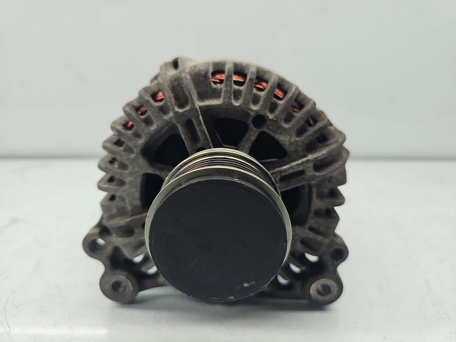 Alternator Volkswagen Golf 5 (1K1) [Fabr 2004-2008] 06F903023C 1.9 TDI
