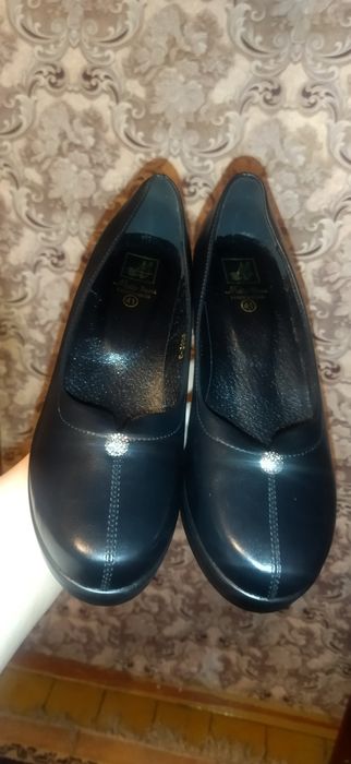 Продам туфли на плодформи