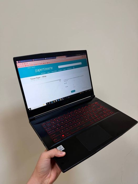 Noutbuk MSI 15,6"
