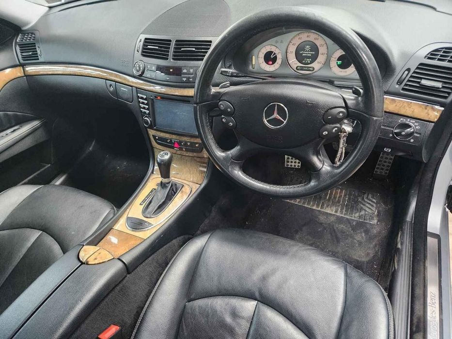 На части W211 320 cdi 642 седан автомат