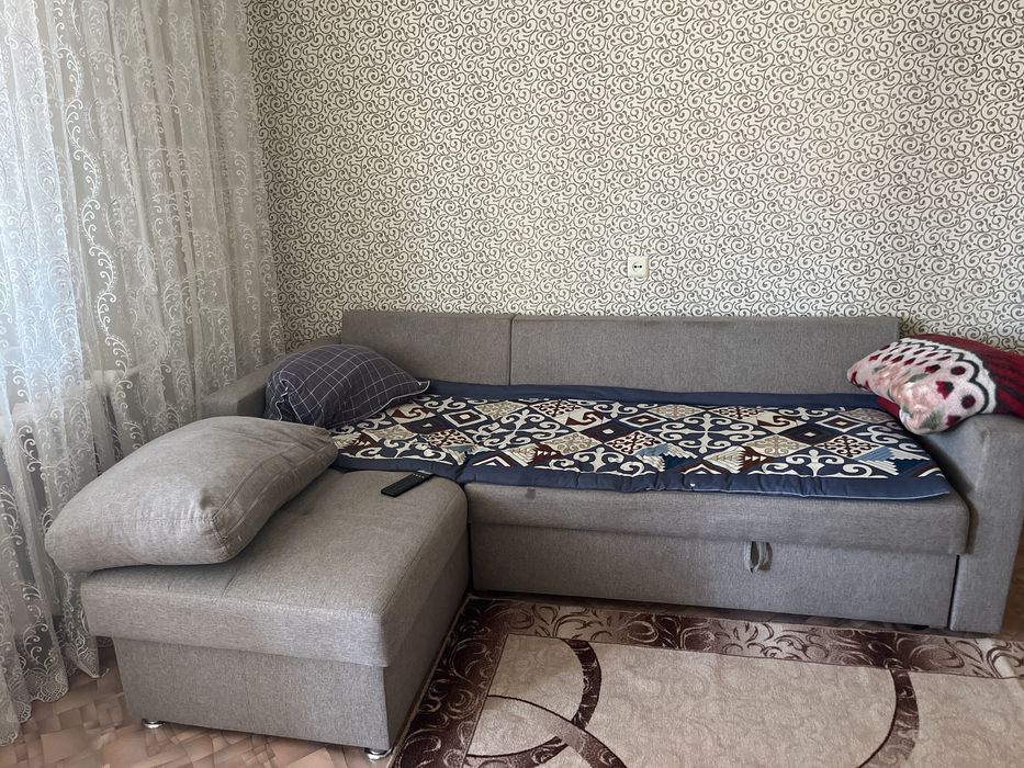 Диван бу в хорошеем состоянии