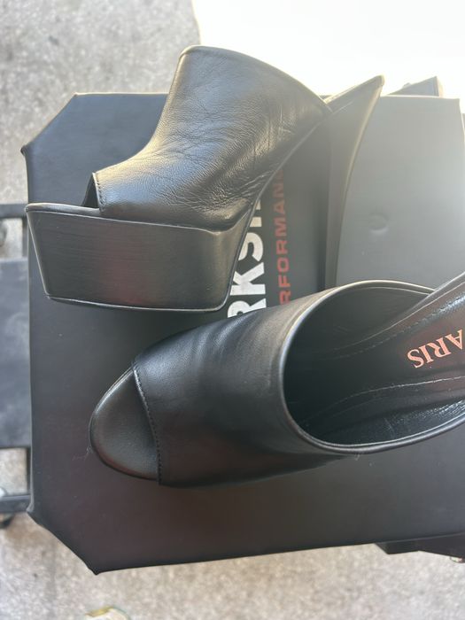 Нови сандали Daris