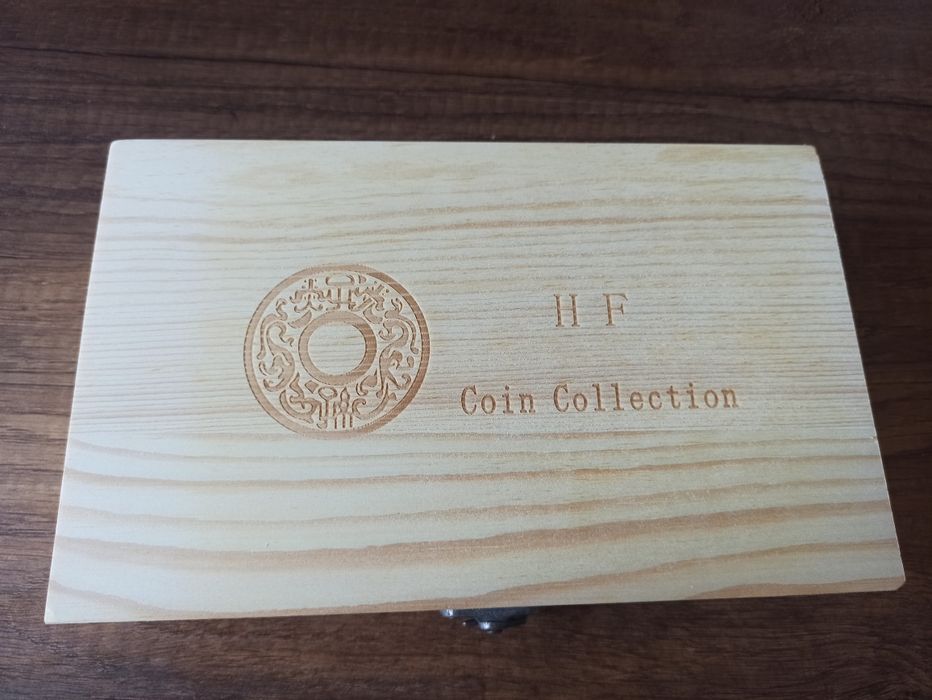 Кутия за монети 20бр.