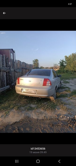 Продам машину kia shuma 2