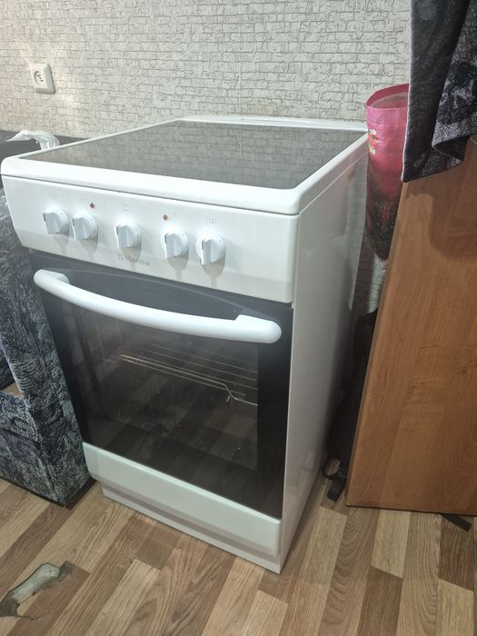 Продам плиту. Hansa