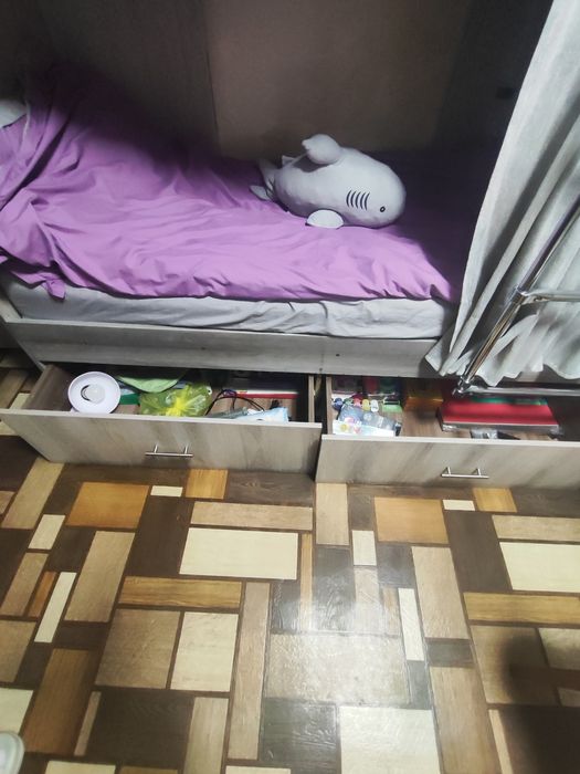 Кровать двухъярусная