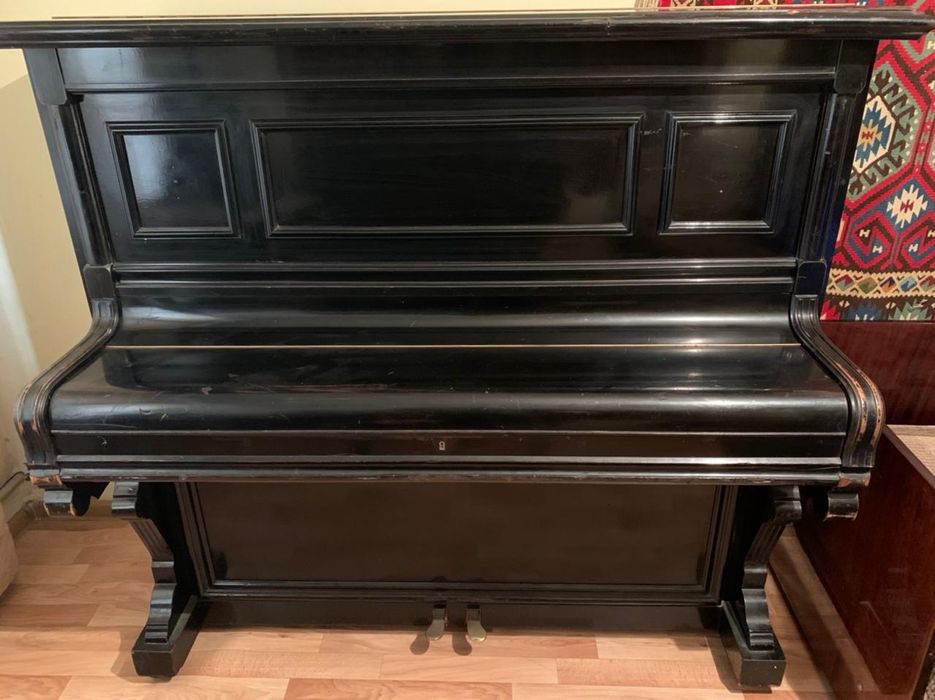 Продается пианино
