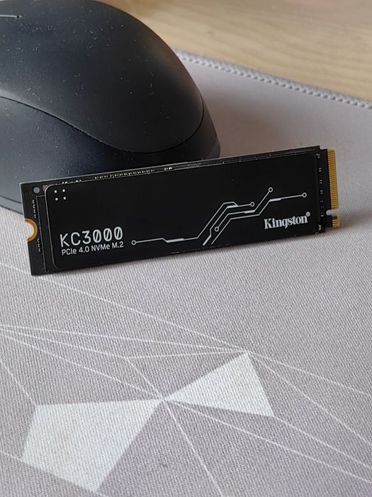 Продам SSD 2TB m.2 NVME/PCi-e Gen4