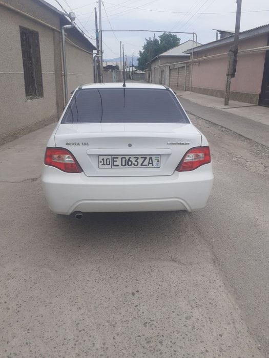 Нексия 1.6 донс  2008 йил метан газ сотилади 1700$