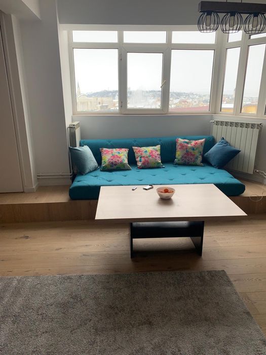 De închiriat, Cluj-Napoca/centru, apartament de 1 cameră, Piața Cipariu, et.6, lift — fotografia 3