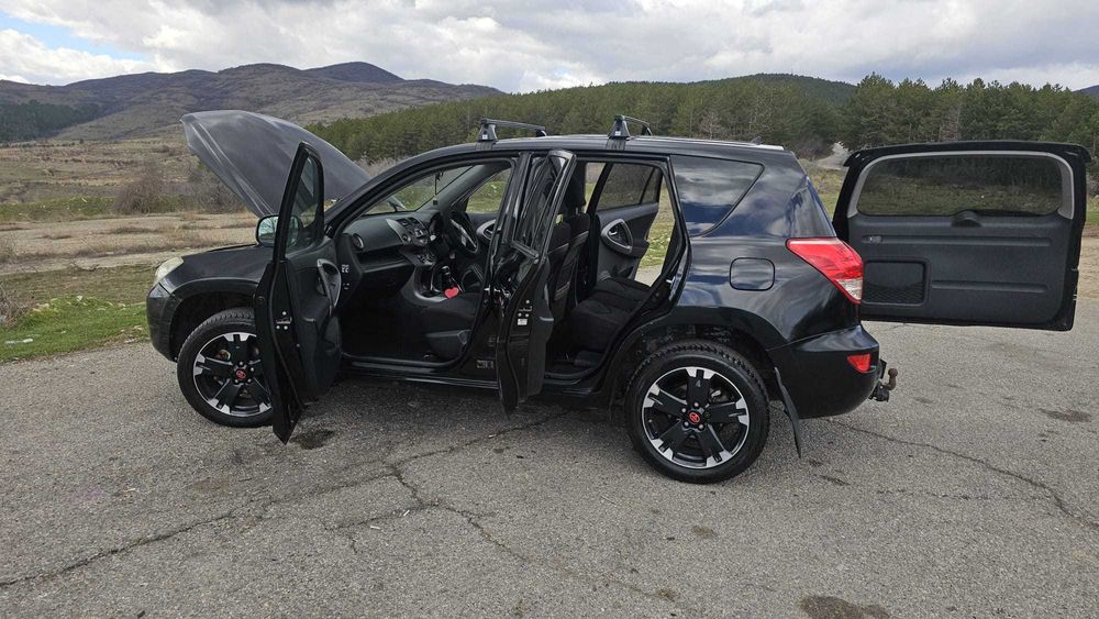 Toyota RAV 4  2.2  D4D