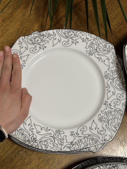 Set farfurii 6 persoane