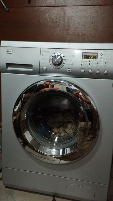 Продаеться стиральные машины