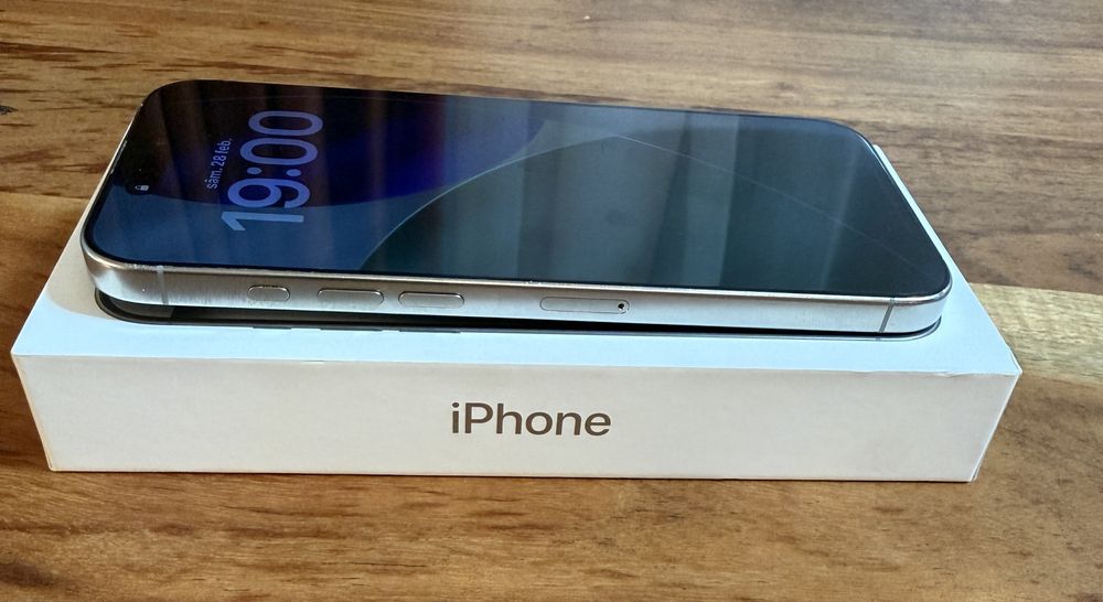 iPhone 16 Pro Max 5G, 256GB, Natural Titanium-100% Baterie