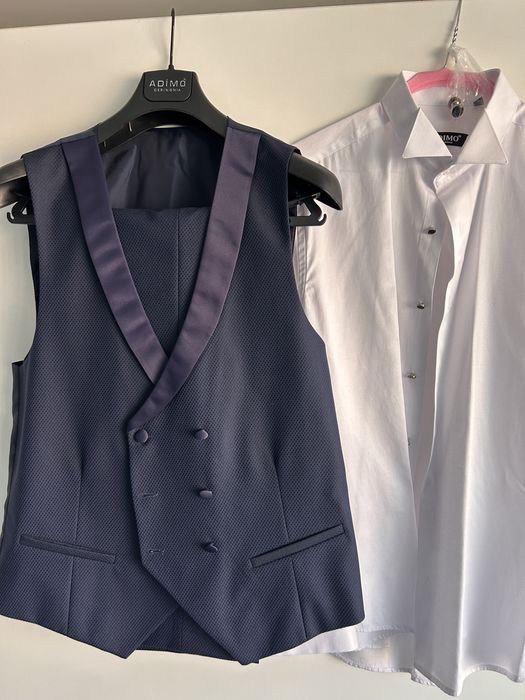 Мъжки костюм официален