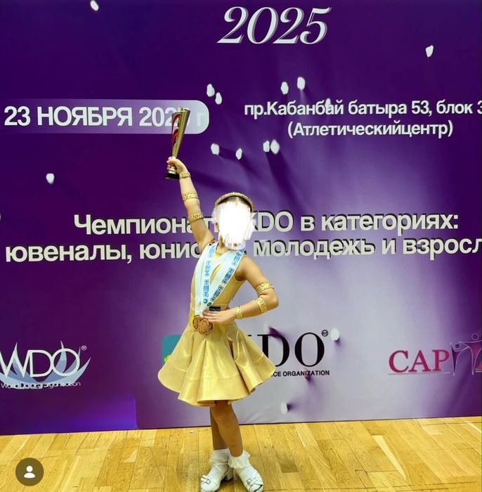 Бальное платье на девочку