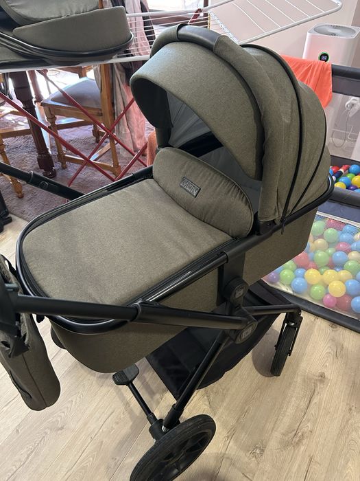 MOON Kомбинирана количка 2в1 CLICC MOSS GREEN MELANGE