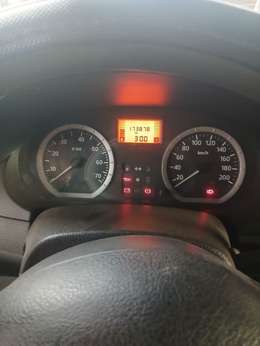 Vind Logan 16 MPI în stare de funcționare