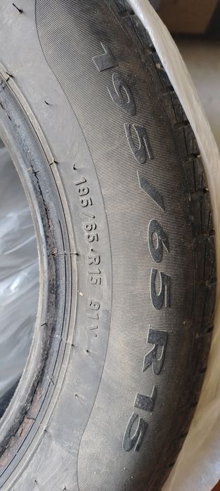 Продам Pirelli 195/65 r15