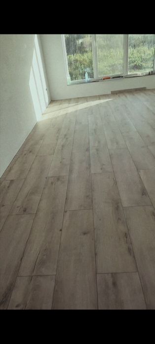 Montaj Parchet, Plintă și Baghete