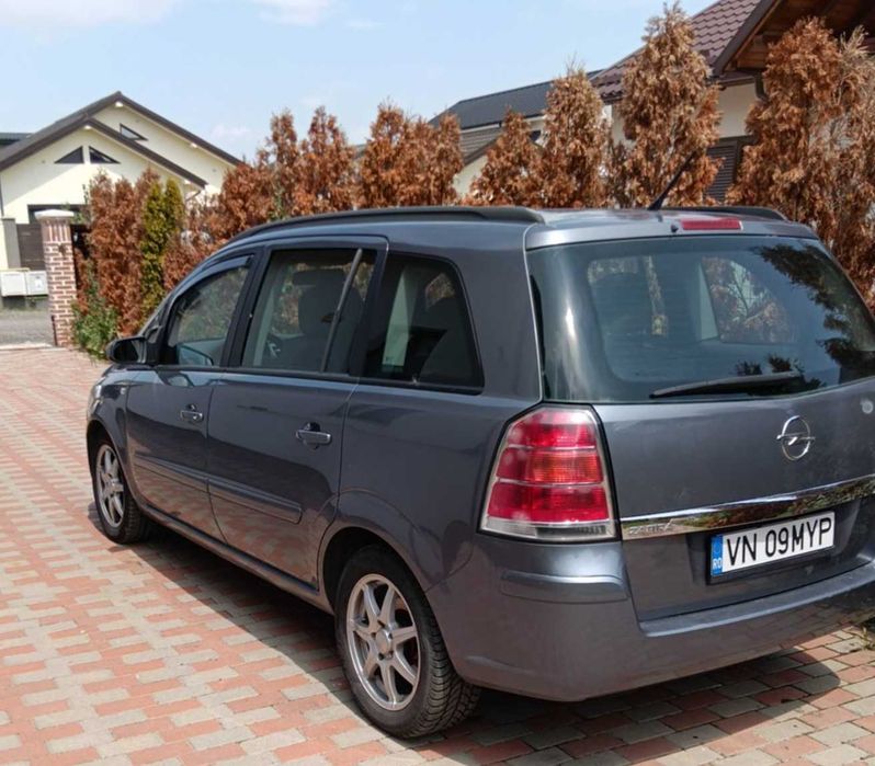 Vand Opel Zafira B - 2006