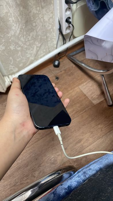 iPhone 12 базовый