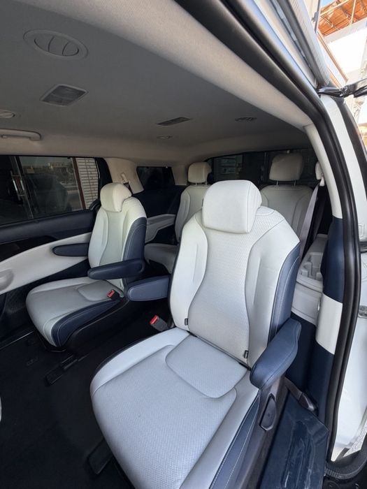 KIA Carnival гибрид 2026