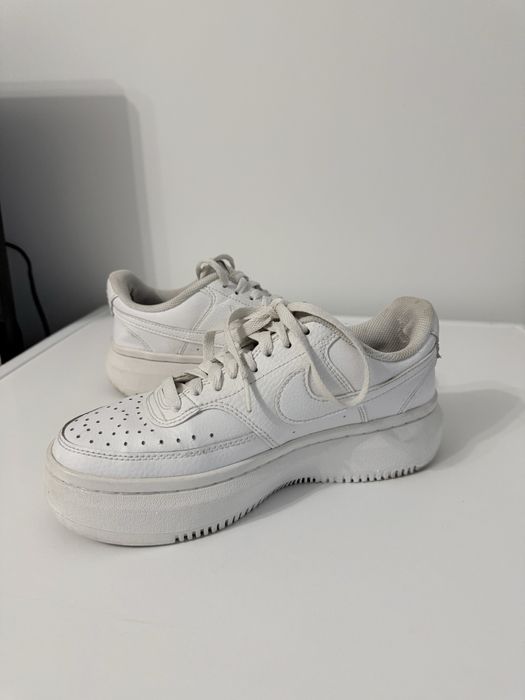 Маратонки  Nike