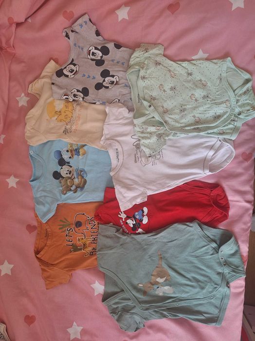 Бебешки бодита 6-12 месеца