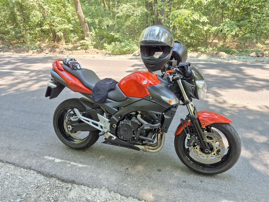 Suzuki gsr 600 abs