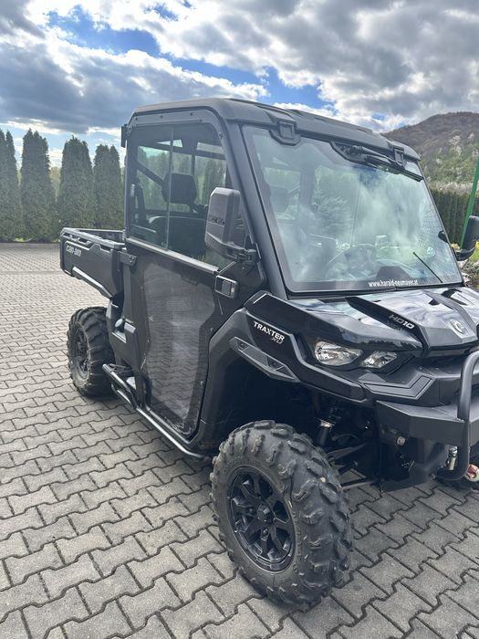 Vând CAN-AM Traxter HD10 – 2022 – Cabină completă – 2.000 km