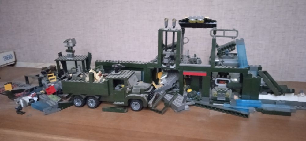 Лего конструктор большое ведро