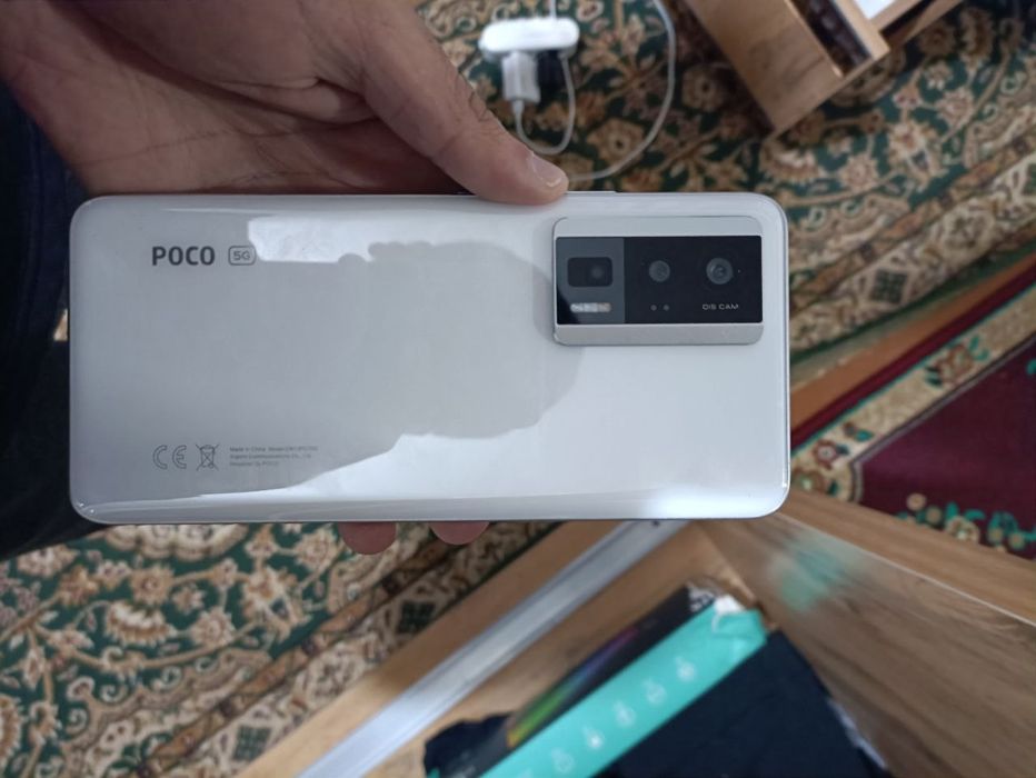 Poco F5 Pro 12/256GB ideal