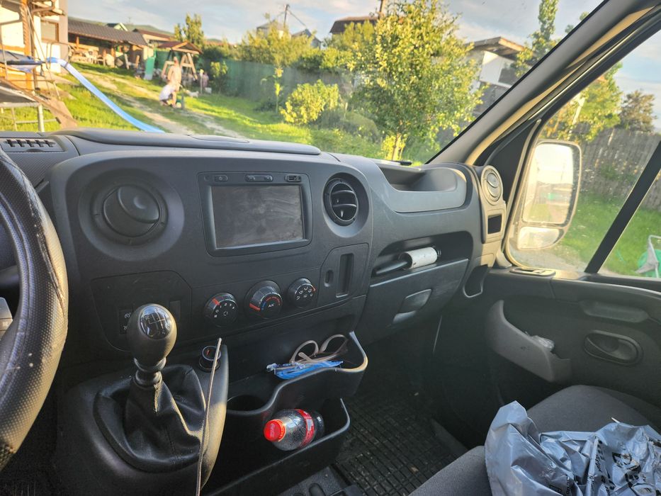 Nissan NV400.  EURO 6