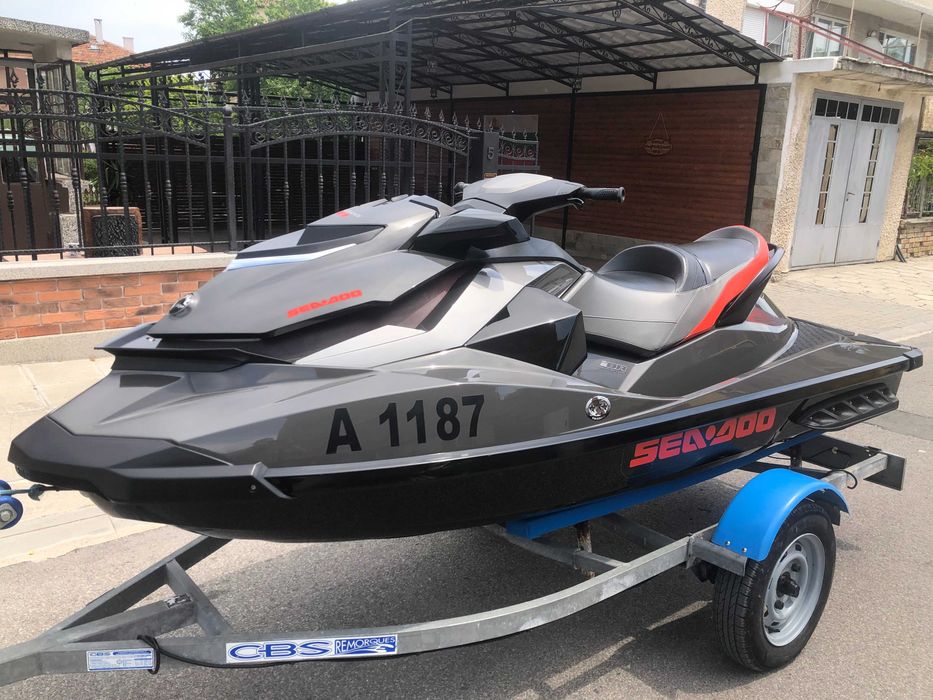 Джет Bombardier Sea Doo GTI 155 LIMITED