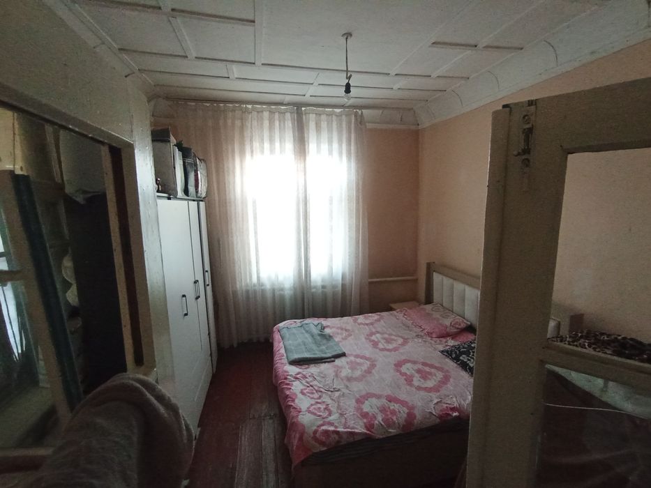 Продаёт участок в Бектемире